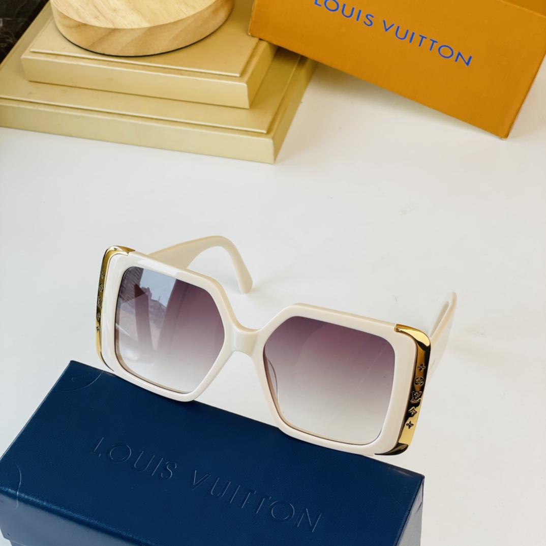 Louis Vuitton LV Moon Square Sunglasses – WOMEN – Accessories Z1652E Z1652W Cream