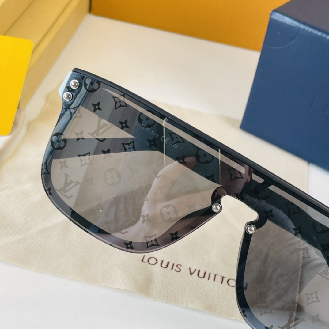 Louis Vuitton LV Waimea Sunglasses in Black - MEN - Accessories Z1082E  Z1082W - $98.00 