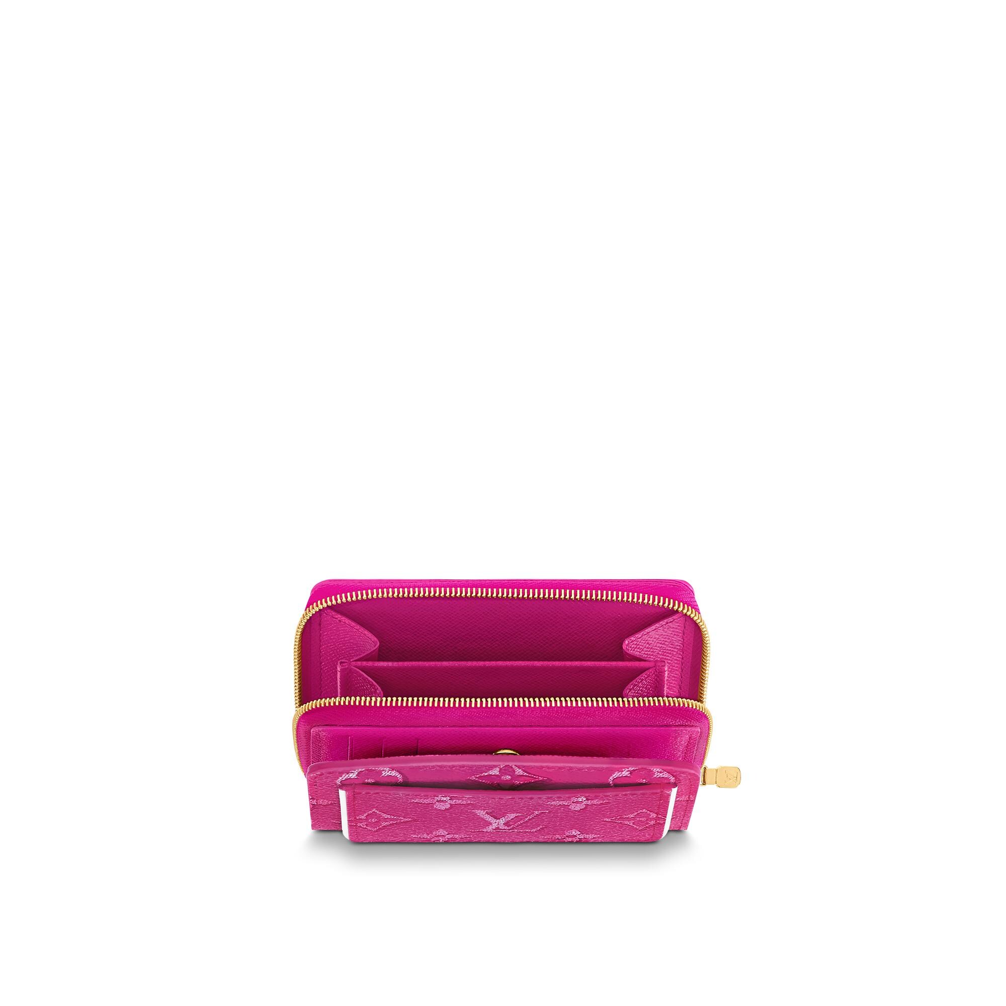 Women's Luxury Small Leather Goods and Wallets - LOUIS VUITTON ®