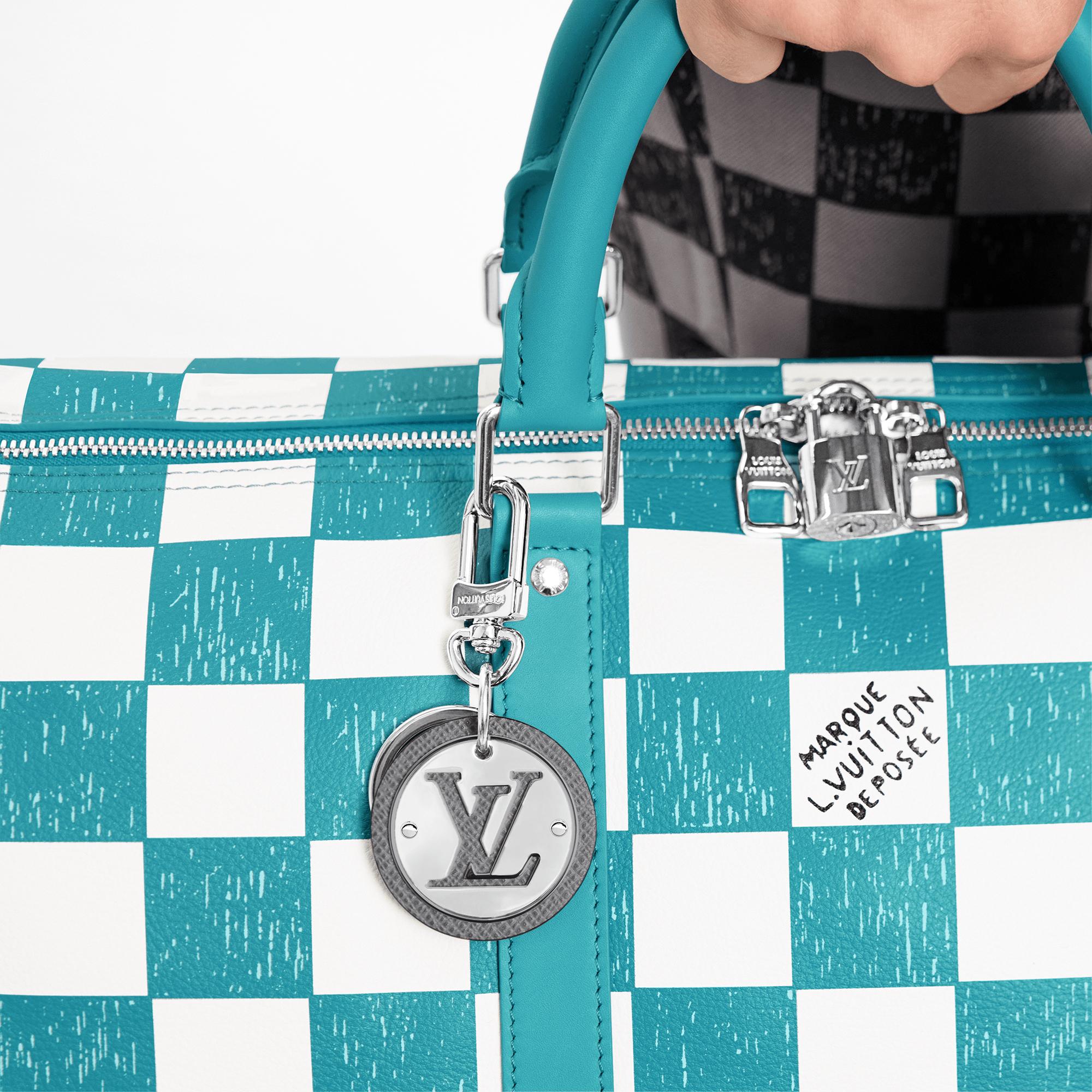 Louis Vuitton LV Circle Bag Charm And Key Holder – Men – Accessories M00477