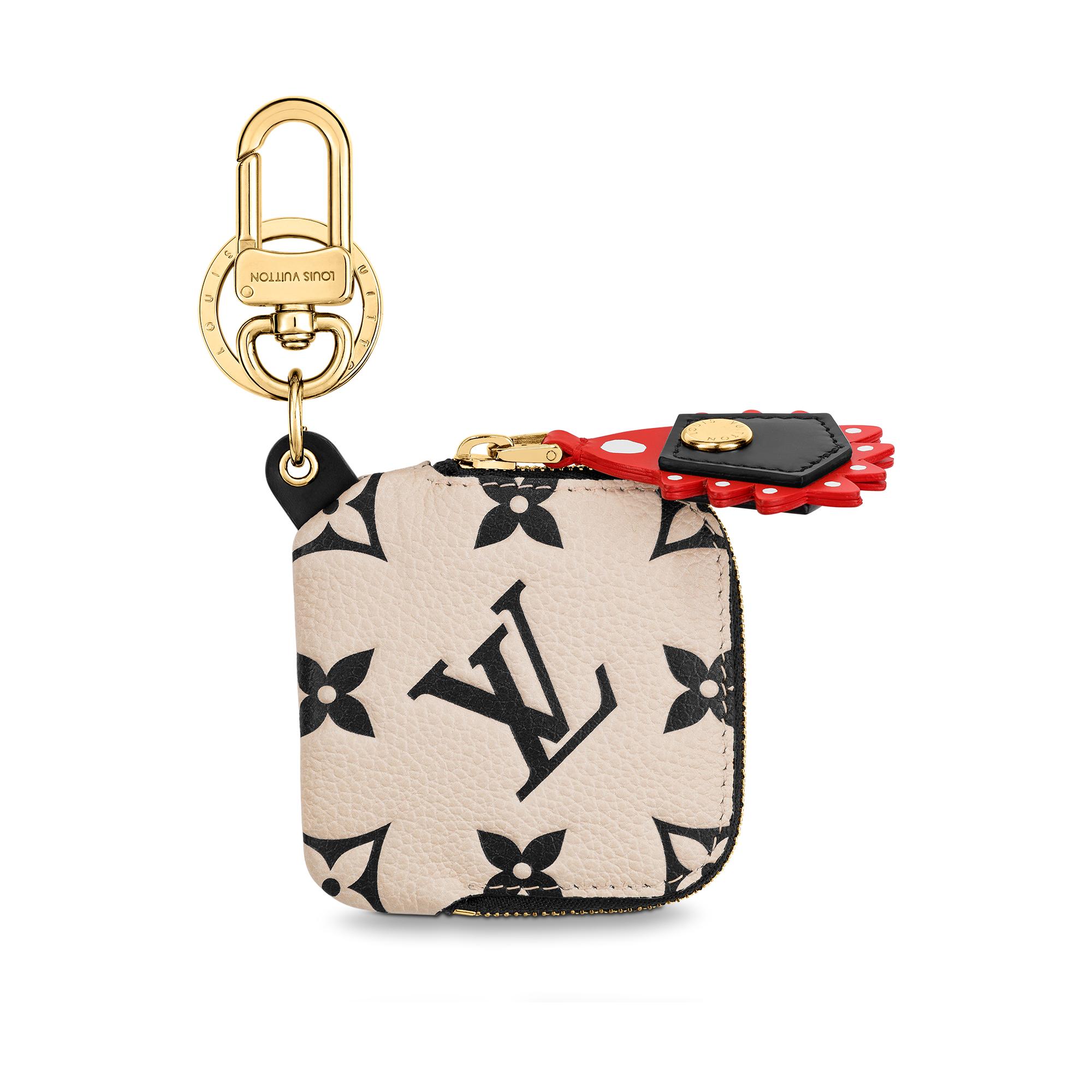 Louis Vuitton LV Crafty Square Pouch Bag Charm and Key Holder – Women – Accessories M69721
