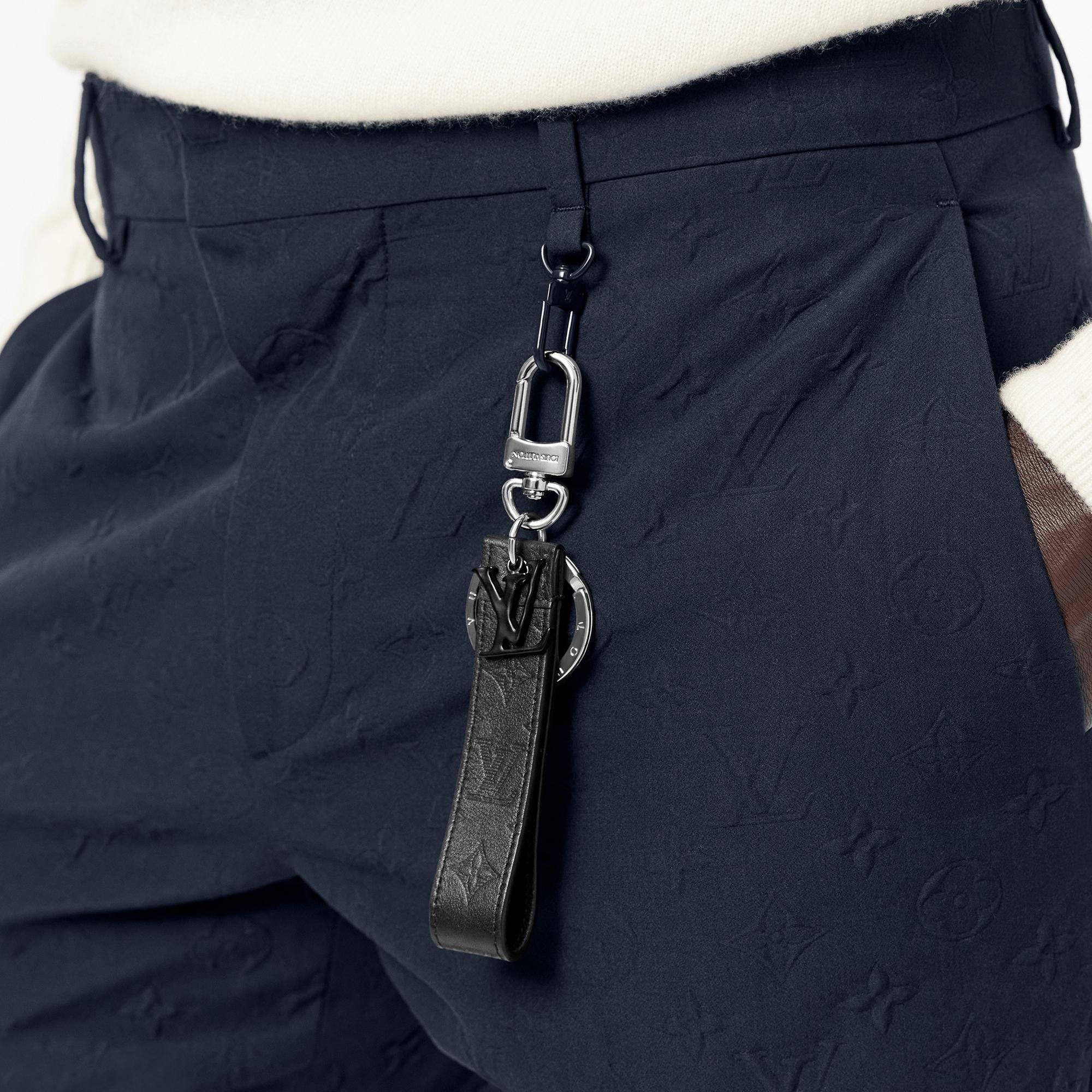 Louis Vuitton LV Shape Dragonne Bag Charm & Key Holder – Men – Accessories M68675