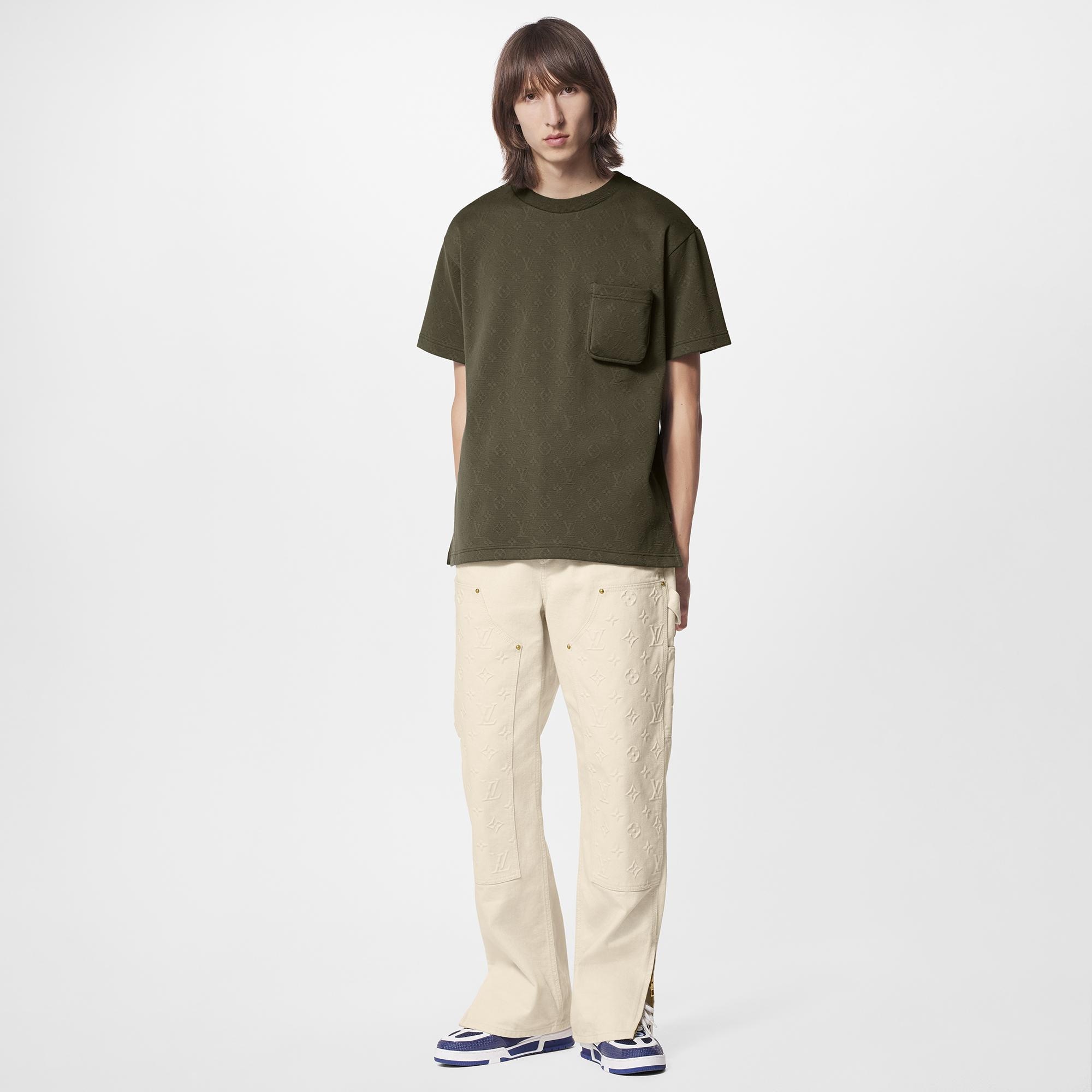 Louis Vuitton LVSE Signature 3D Pocket Monogram Tshirt – Men – Ready-to-Wear 1AATV0 Khaki