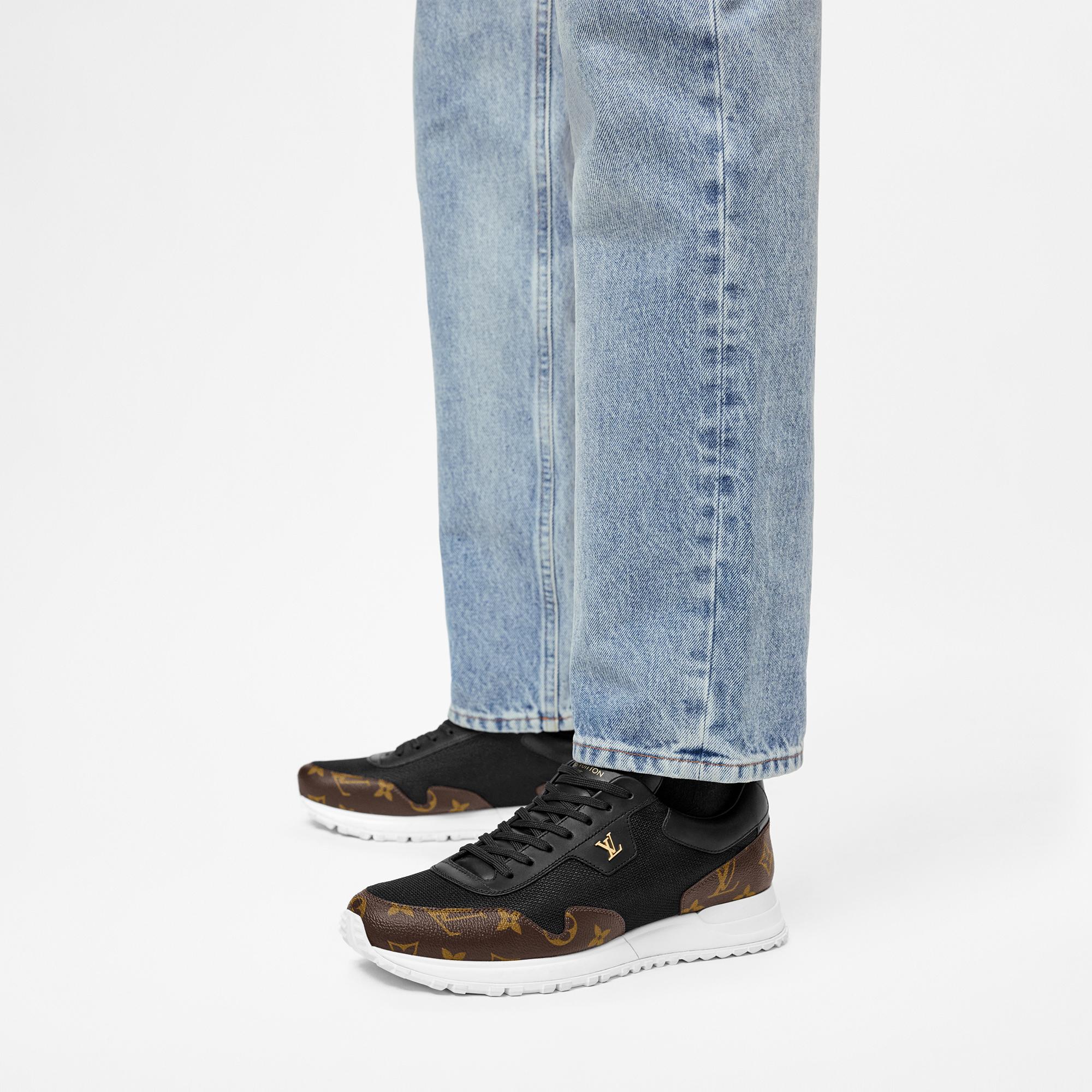 Louis Vuitton Run Away Sneaker – Men – Shoes 1A80PT