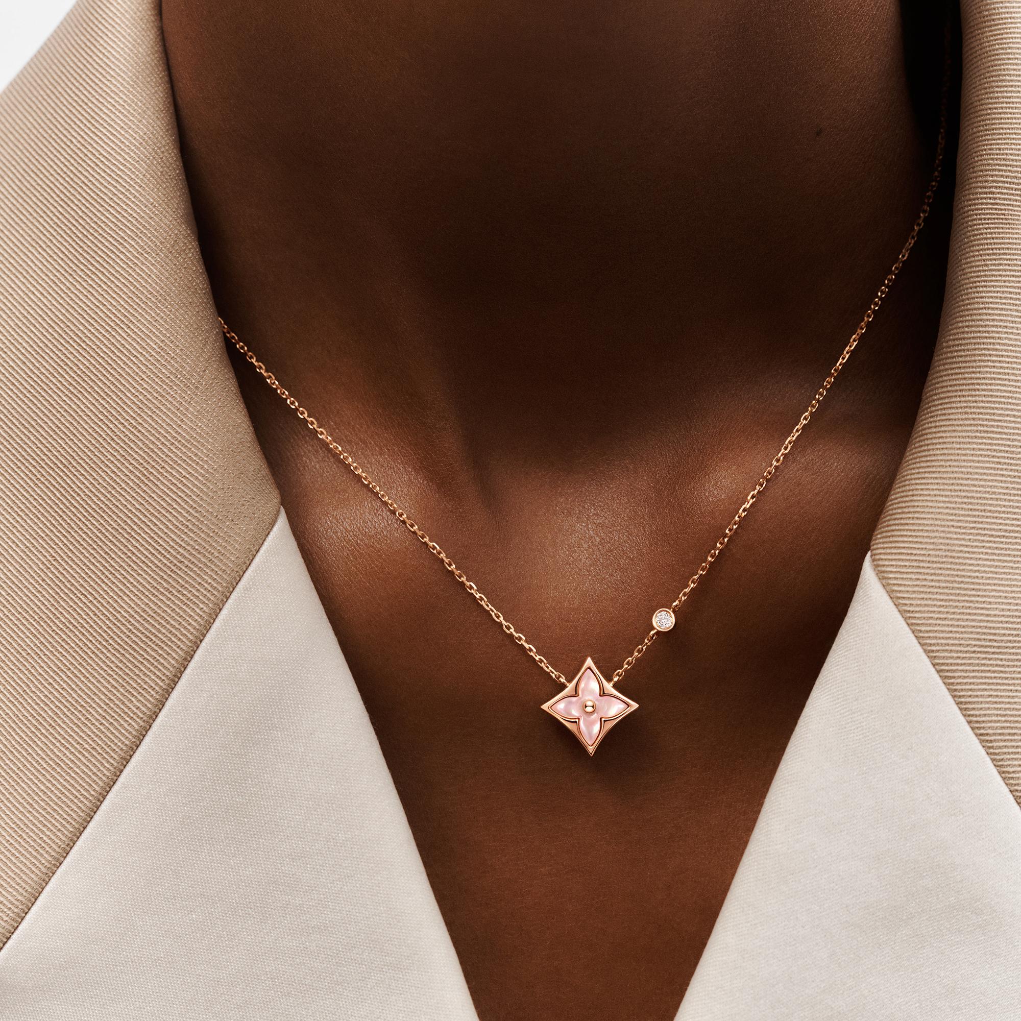 Louis Vuitton Color Blossom BB Star Pendant, Pink gold, Pink Mother-of-Pearl and diamond – Jewelry – Categories Q93612