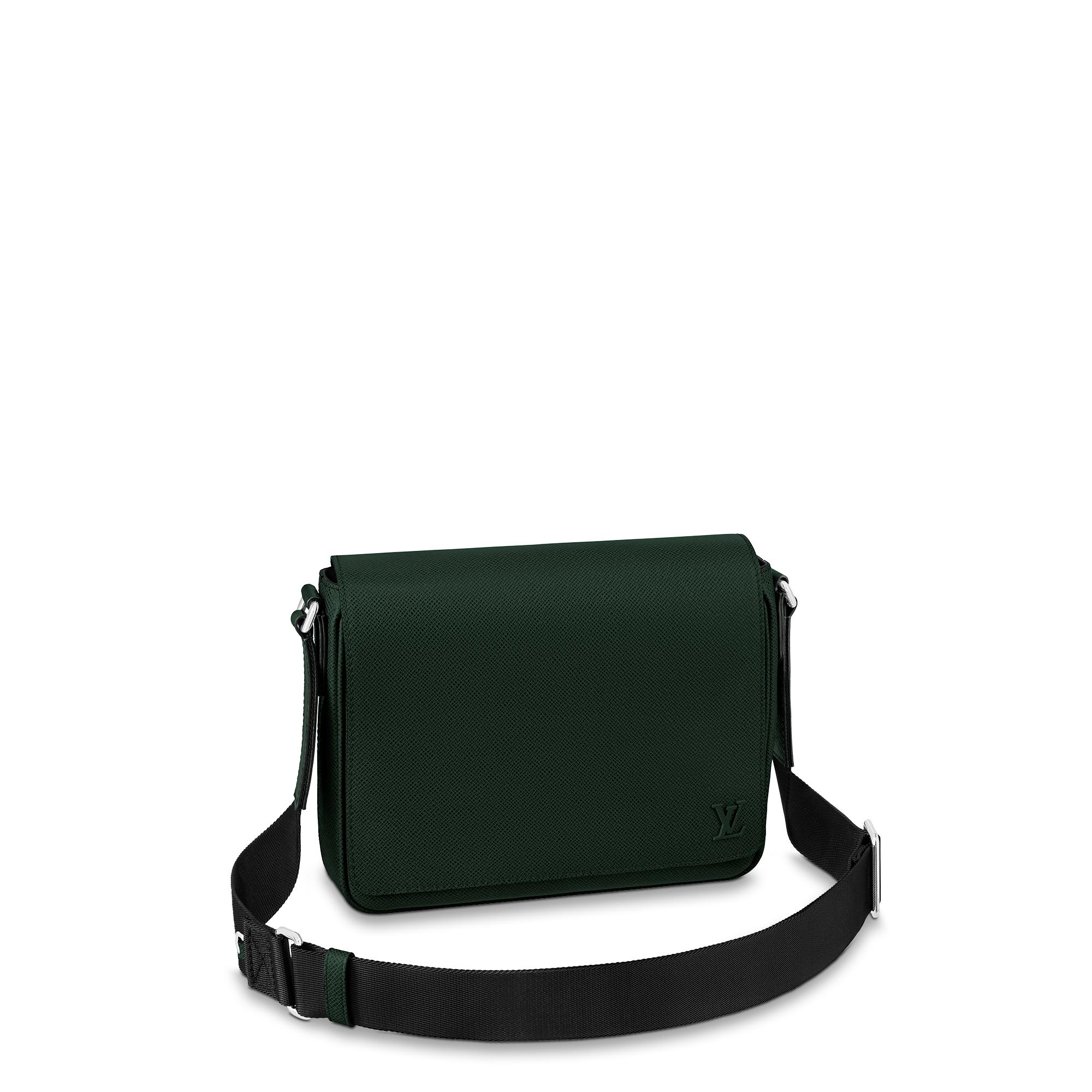 Louis Vuitton District PM Taiga Leather – Men – Bags M30861 Epicea