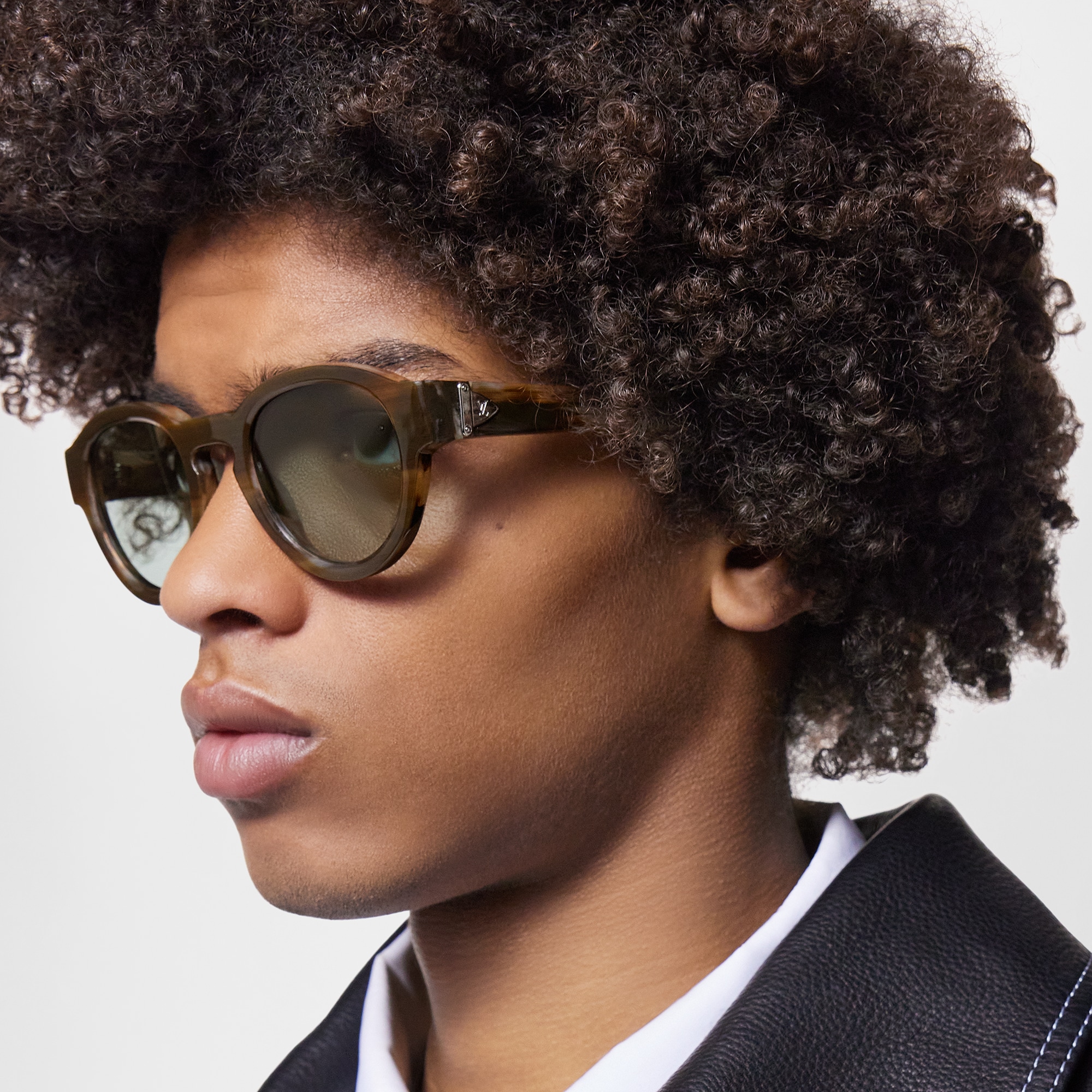 Louis Vuitton LV Glide Round Sunglasses – Men – Accessories Z1783E Dark Brown