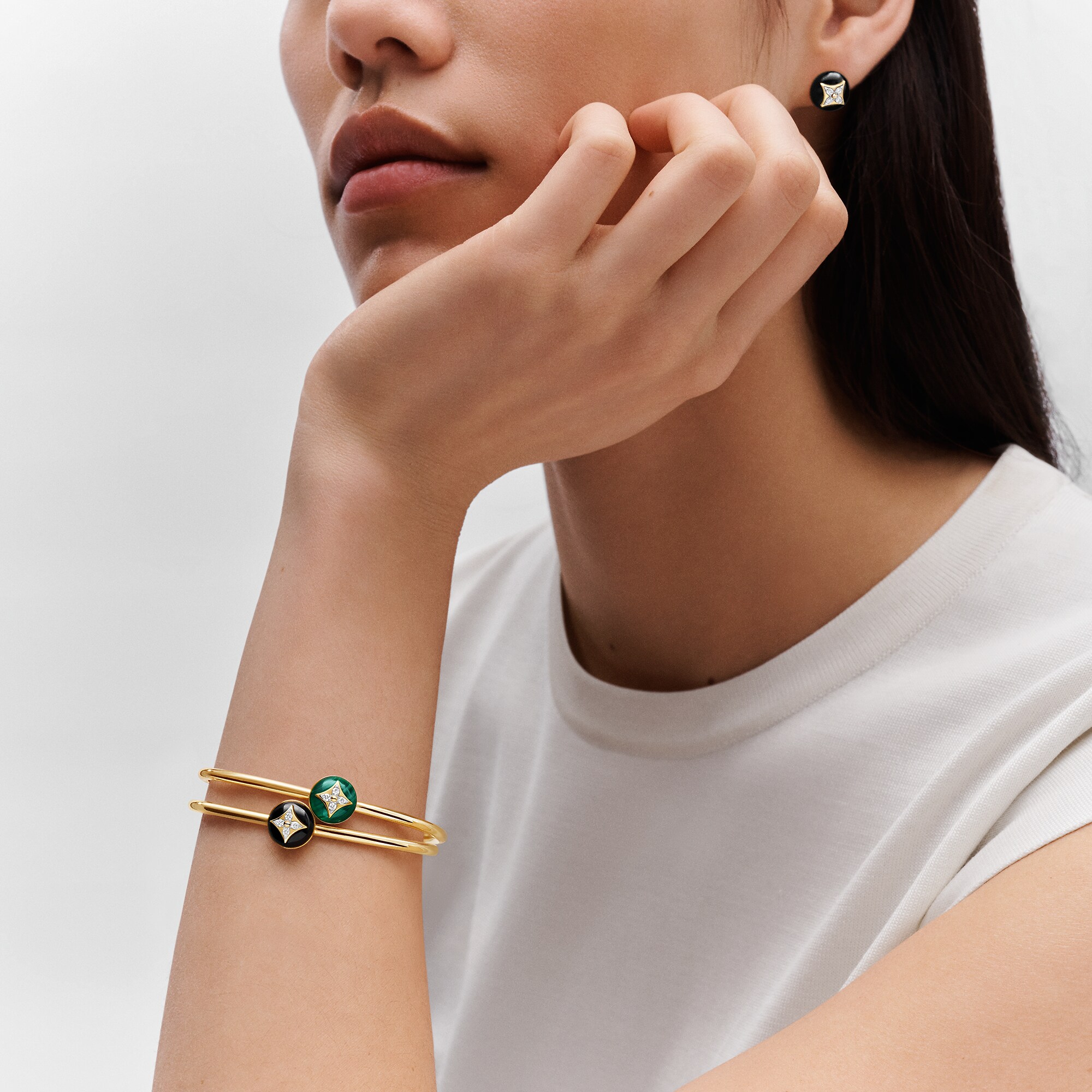 Louis Vuitton Color Blossom Open Bangle, Yellow Gold, White Gold, Malachite And Diamonds – Jewelry – Categories Q95879