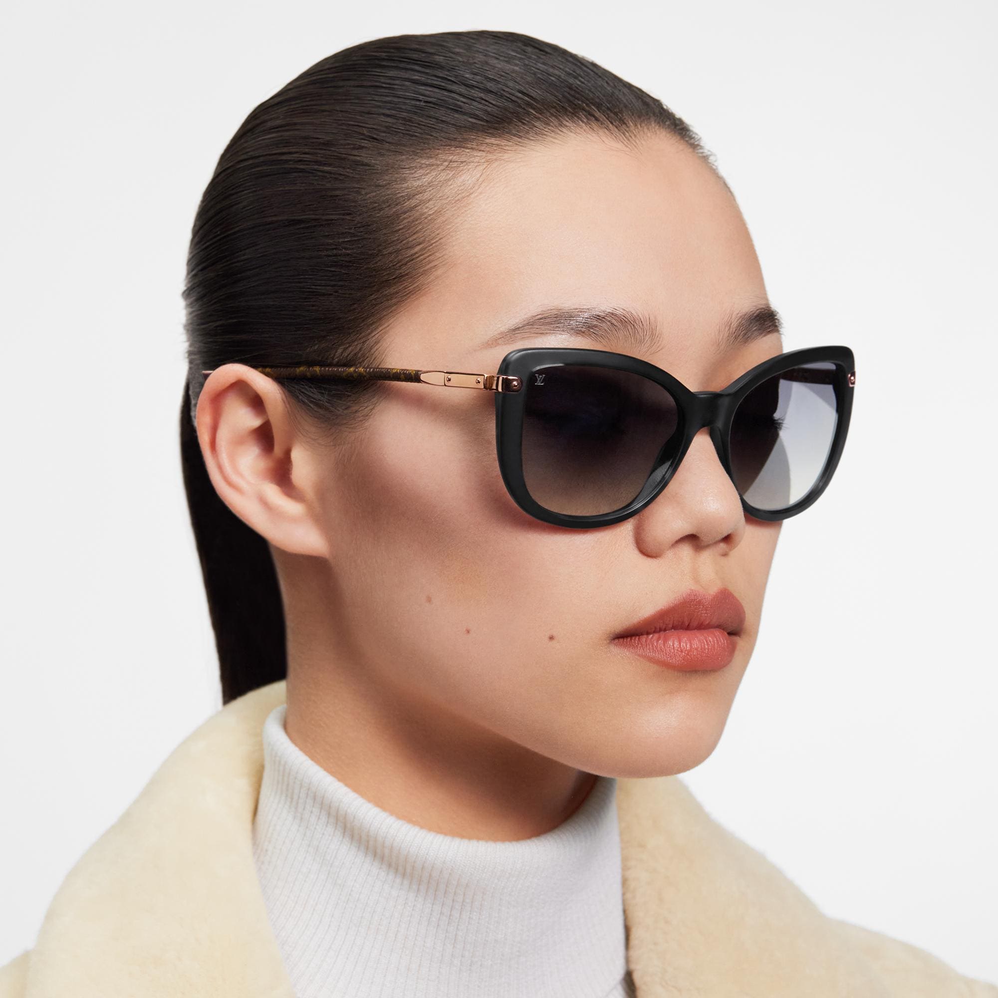 Louis Vuitton Charlotte Sunglasses Monogram Mini – Women – Accessories Z0781W