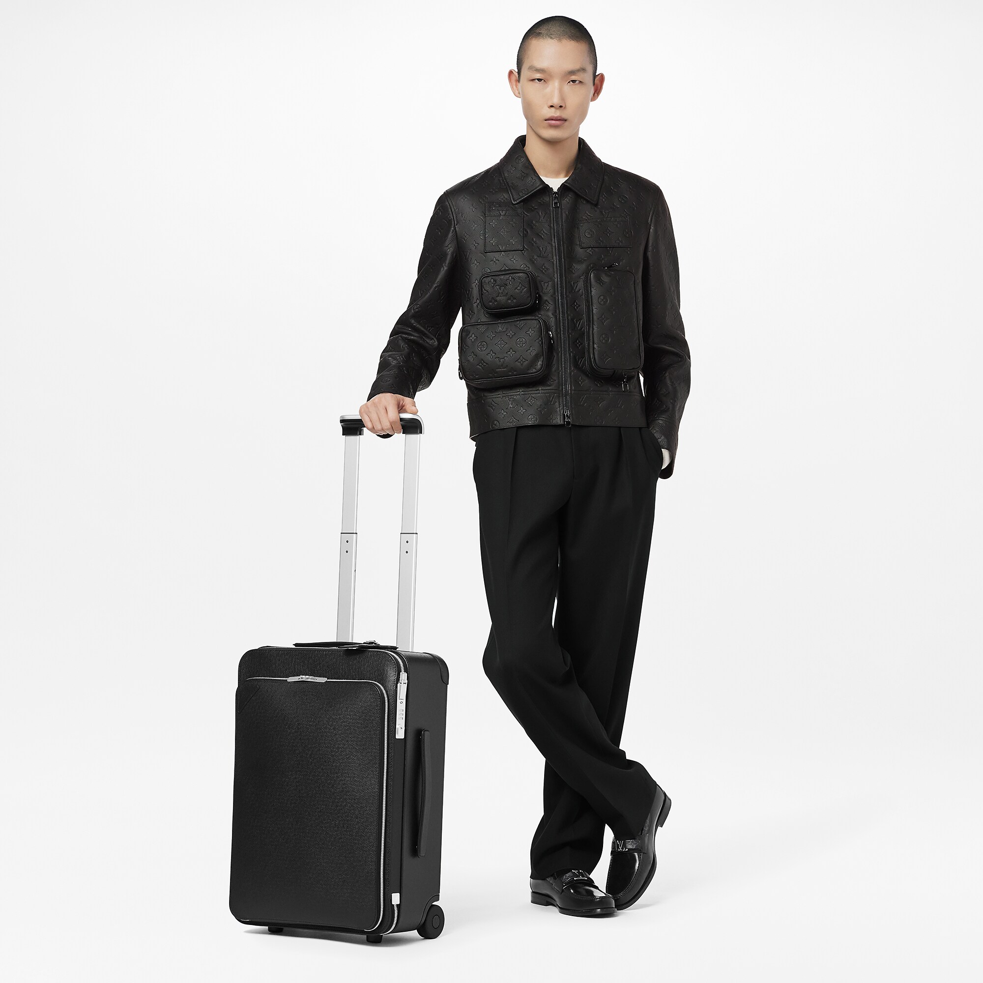 Louis Vuitton Pégase Taiga Leather - Men - Travel M30407