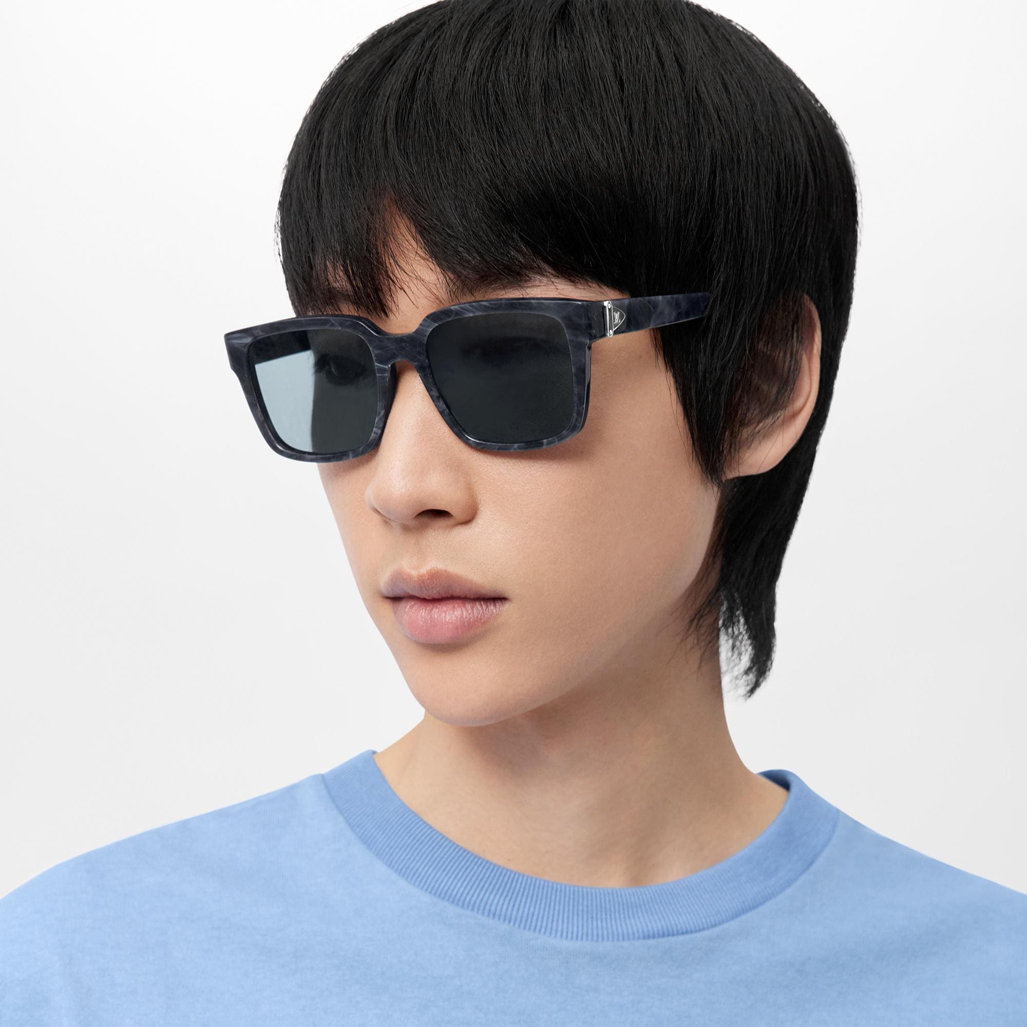 Louis Vuitton 2022 Glide Sunglasses - Black Sunglasses, Accessories -  LOU732264